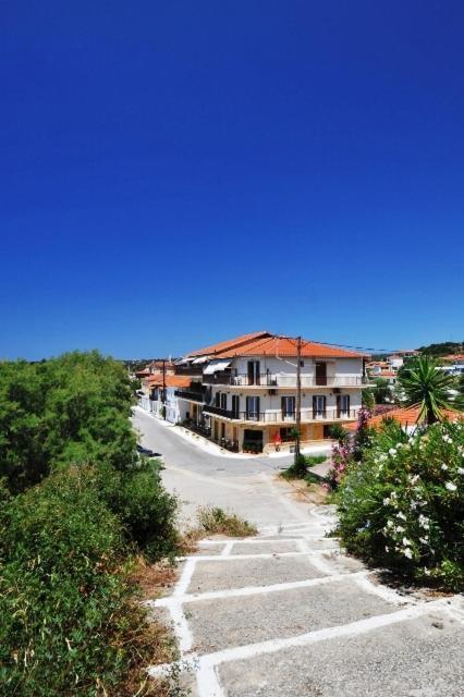 Hotel Korakakis Beach Финикунда Экстерьер фото